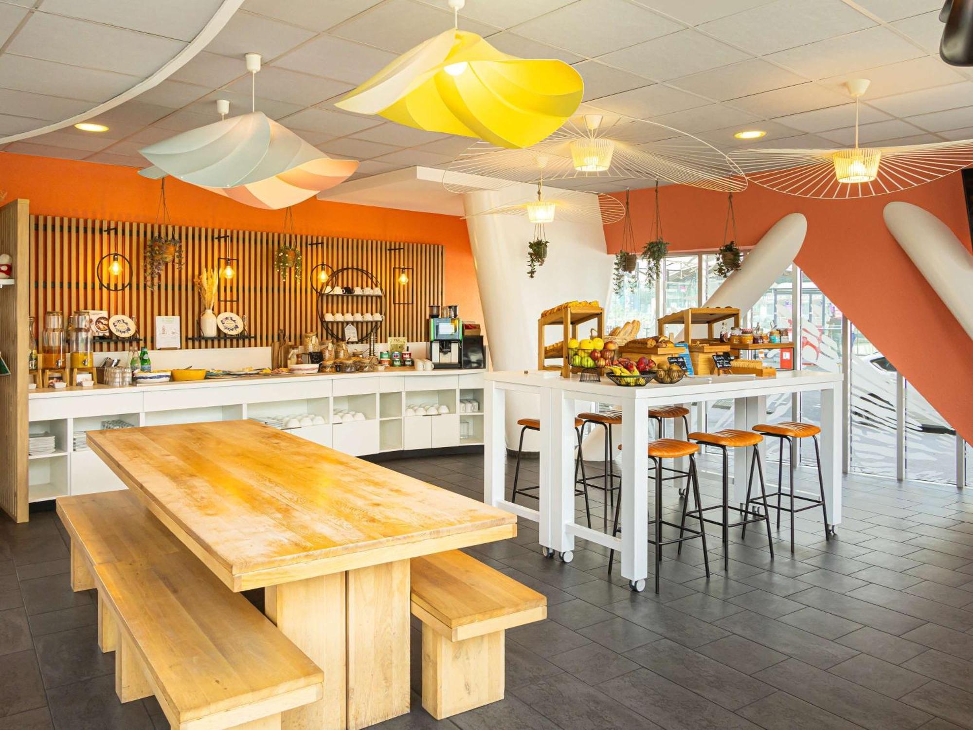 Novotel Suites Lille Europe Екстериор снимка